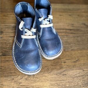 Sjælland Blue Duckfeet - Handcrafted Danish Shoe